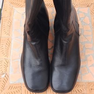 Naturalizer leather boots